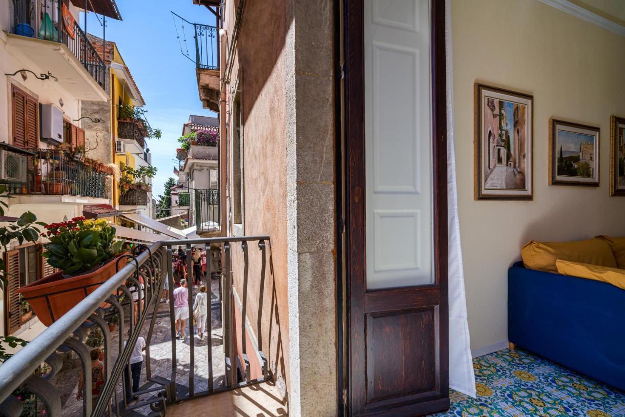 Blondie Taormina Eksteriør billede
