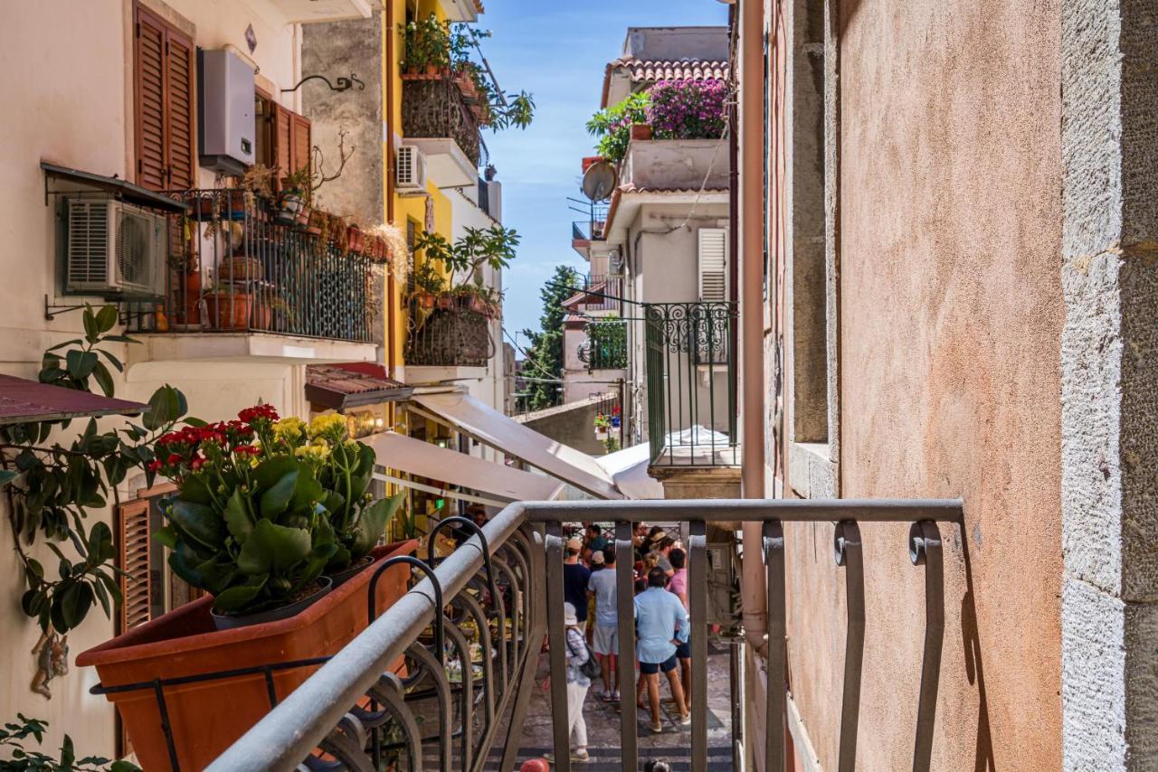 Blondie Taormina Eksteriør billede